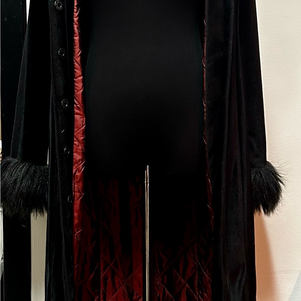 Vintage Guess jeans Glamour black velour mid length coat, size:Small - Picture 8 of 10